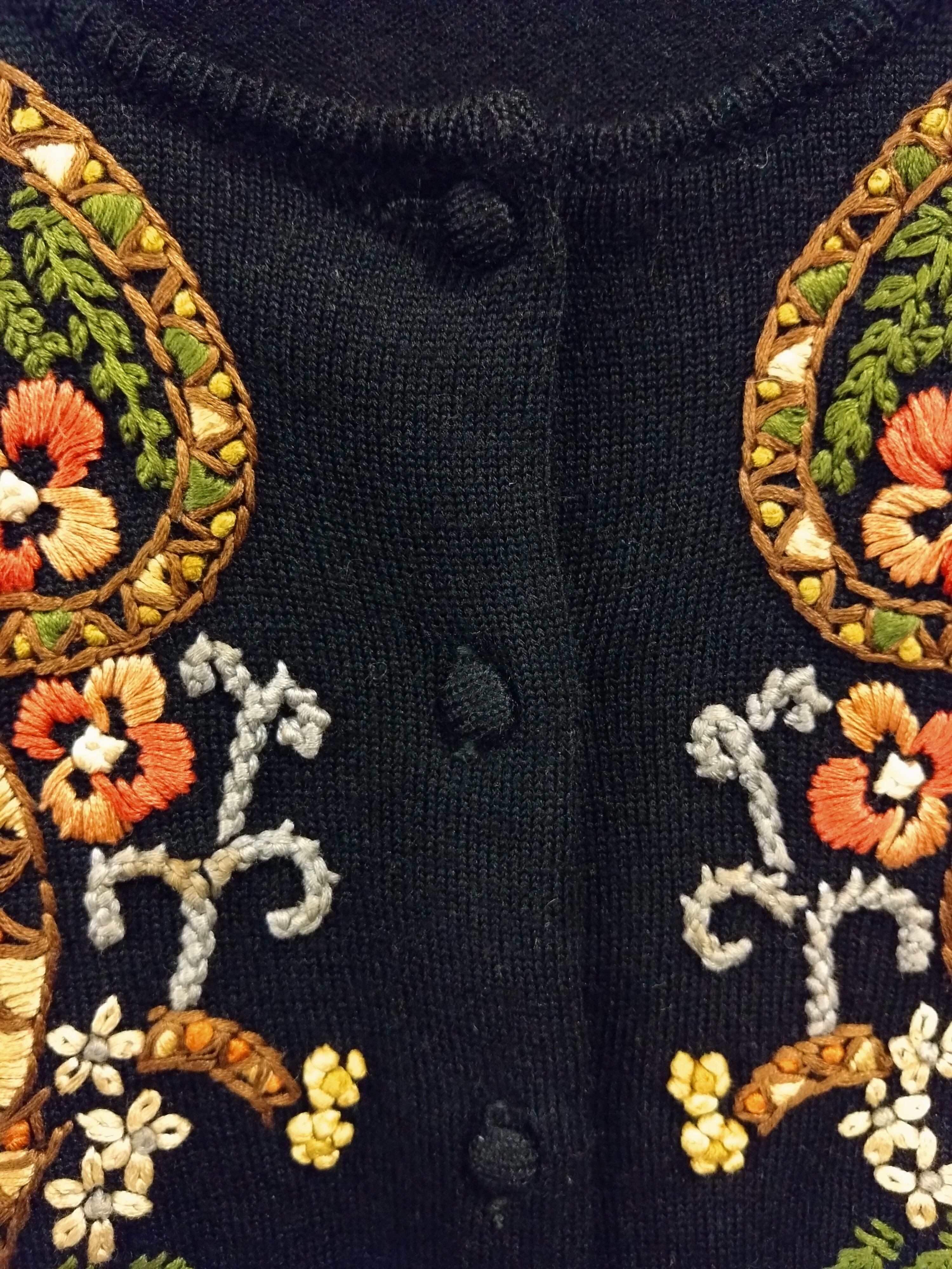黒花刺繍レトロカーディガン/国産古着昭和アンティークビンテージ 