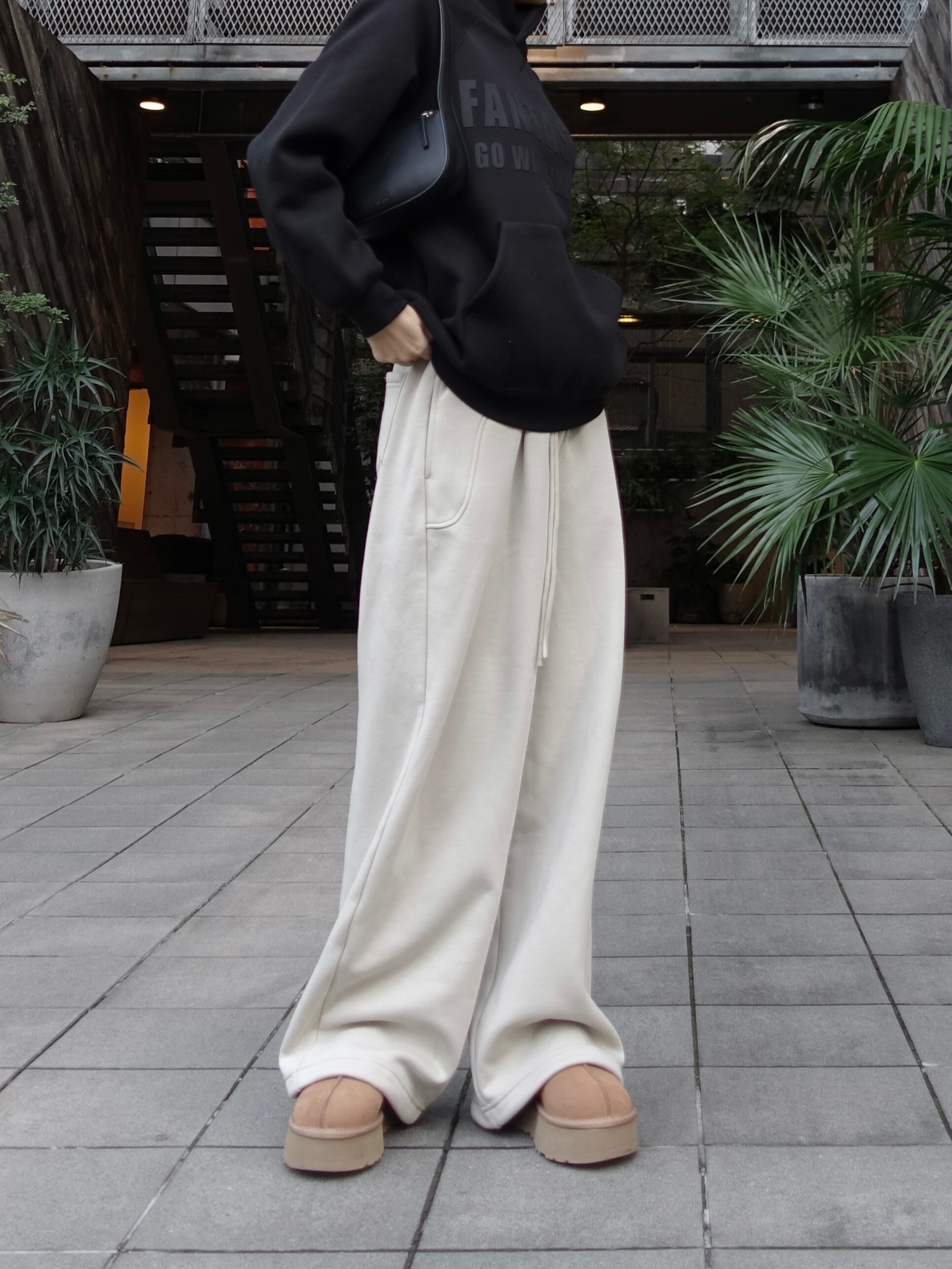 ベーシック ワイドレッグ スウェットパンツ