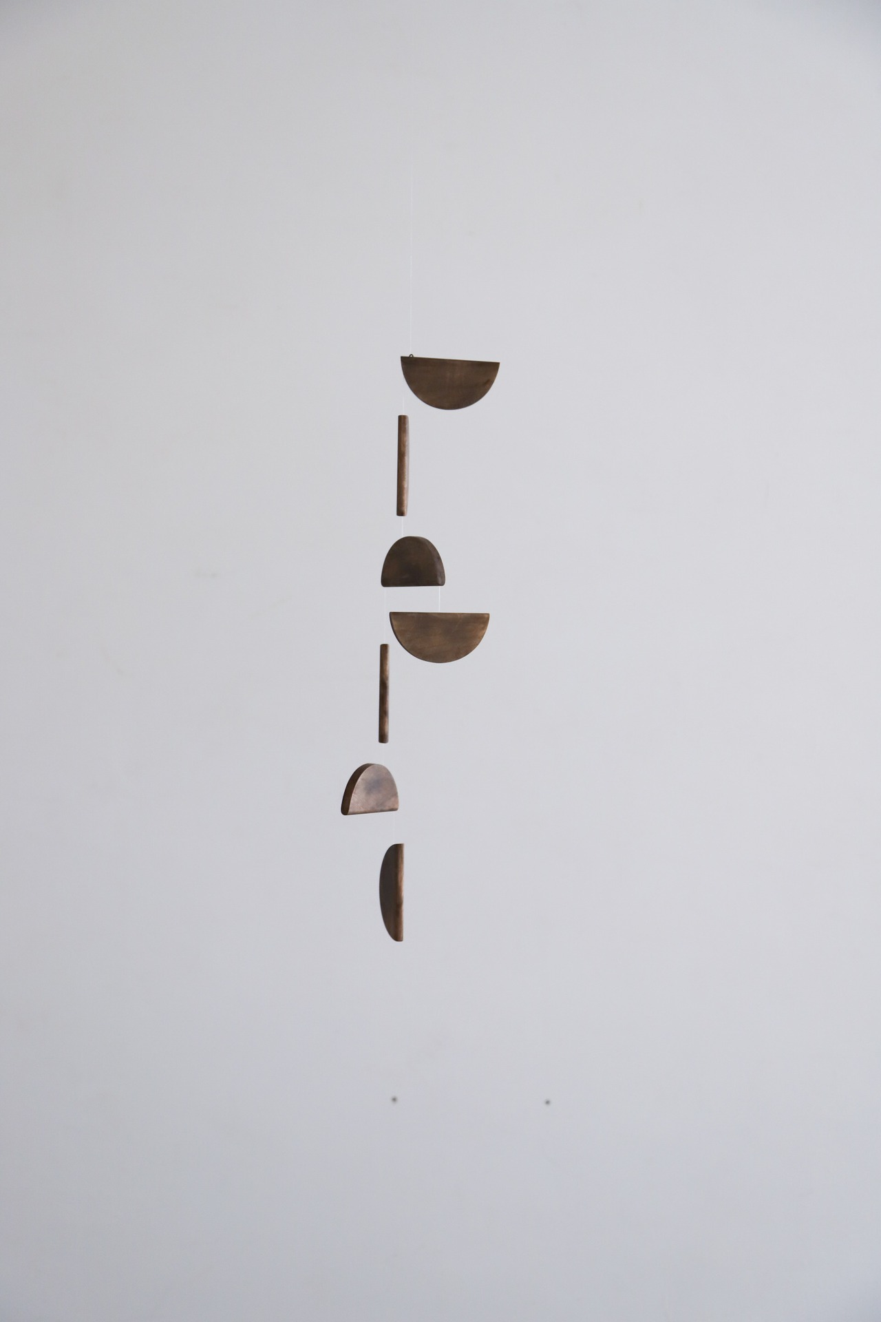 辻有希｜hanging mobile / half moon