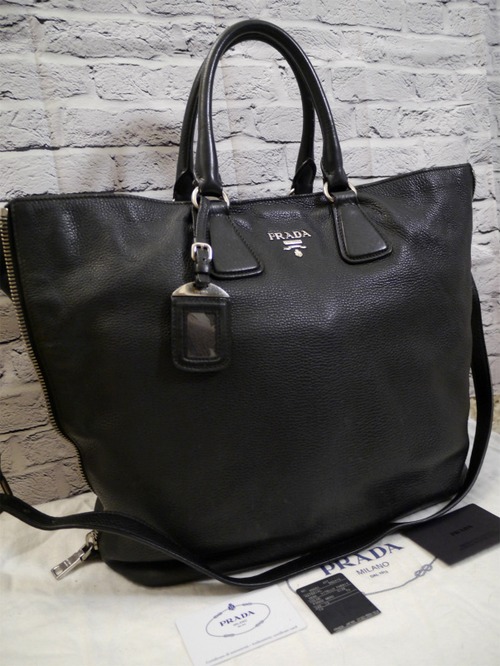 ◆PRADA プラダ VITELLO PHENIX ショッピングトート A4対応ビジネス可 2way レザー バッグ 黒◆ 書類やタブレットも入れやすい万能モデル♪