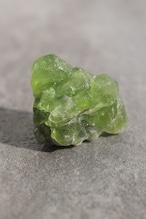 ペリドット「きらめく緑」Peridot|天然石 原石 鉱物 パワーストーン | PD-A-004
