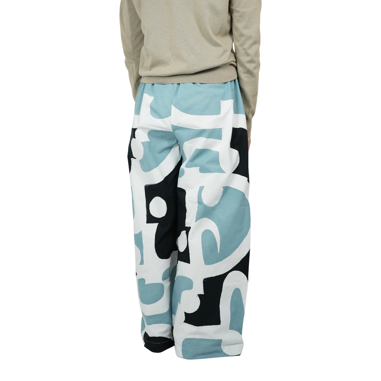 柴田真央 | おやすみズボン・画像4