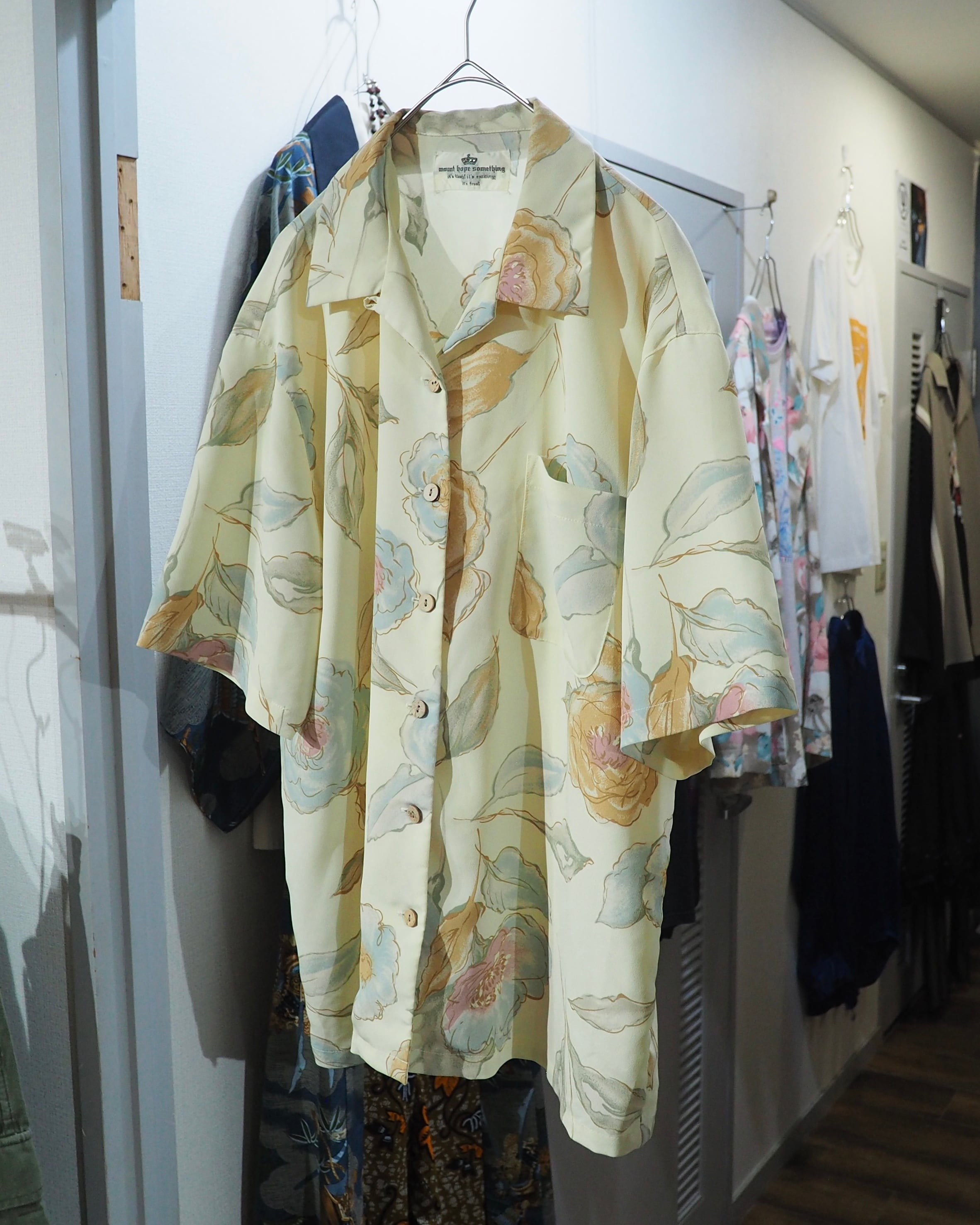 1980s Pale tone Flower printed vintage Open collar SS shirt