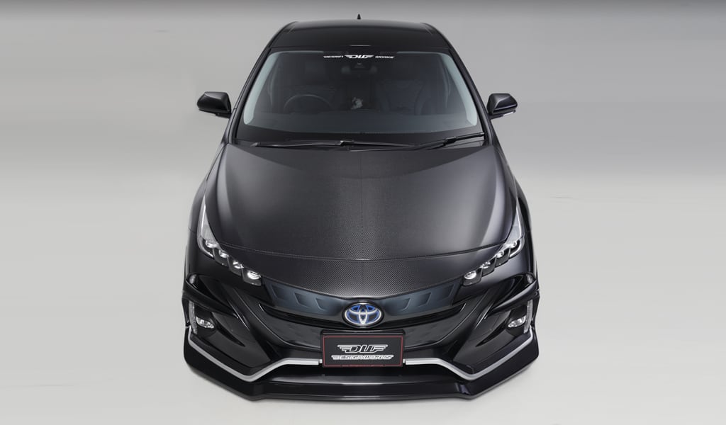 プリウスPHV -ZVW52-｜カーボンボンネット［INFUSION CARBON製