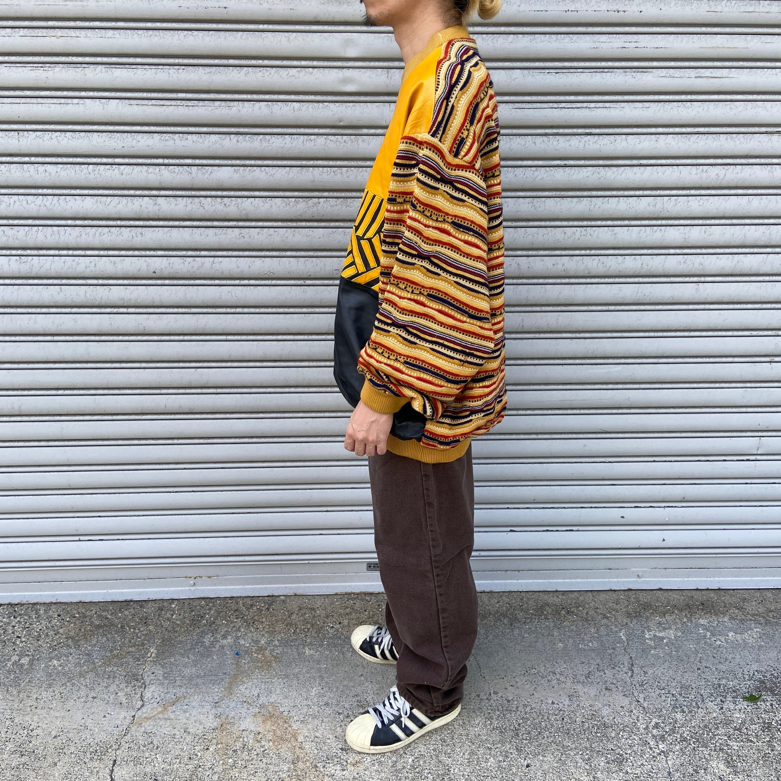 希少 90s レザー切り替え3Dニット デザインセーター クージー風 黄 4XL 