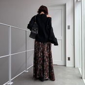 [タンクset]VネックニットPO/ブラック