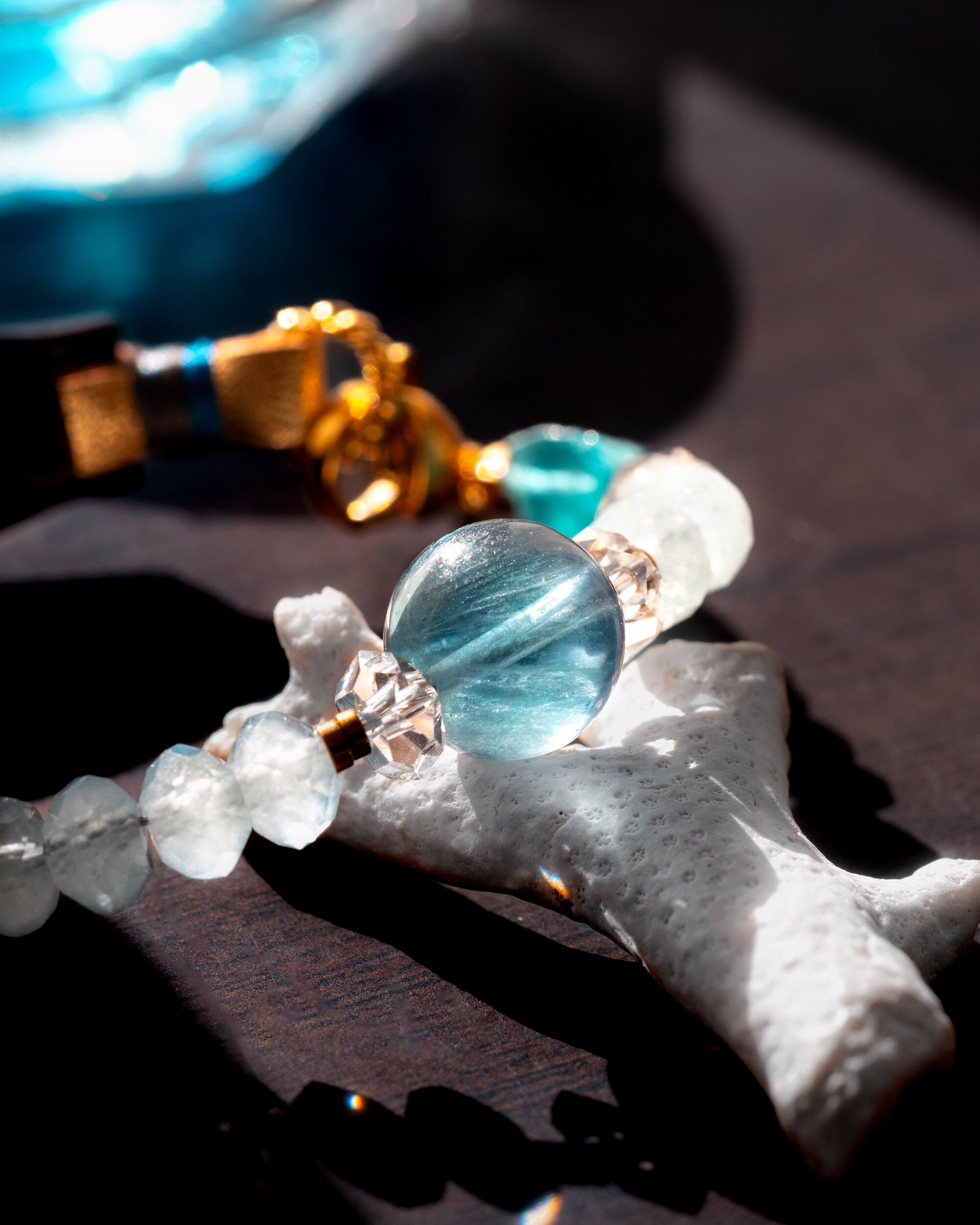 Untitled Blue］カイヤナイトとジリコテのブレスレット／B209-2