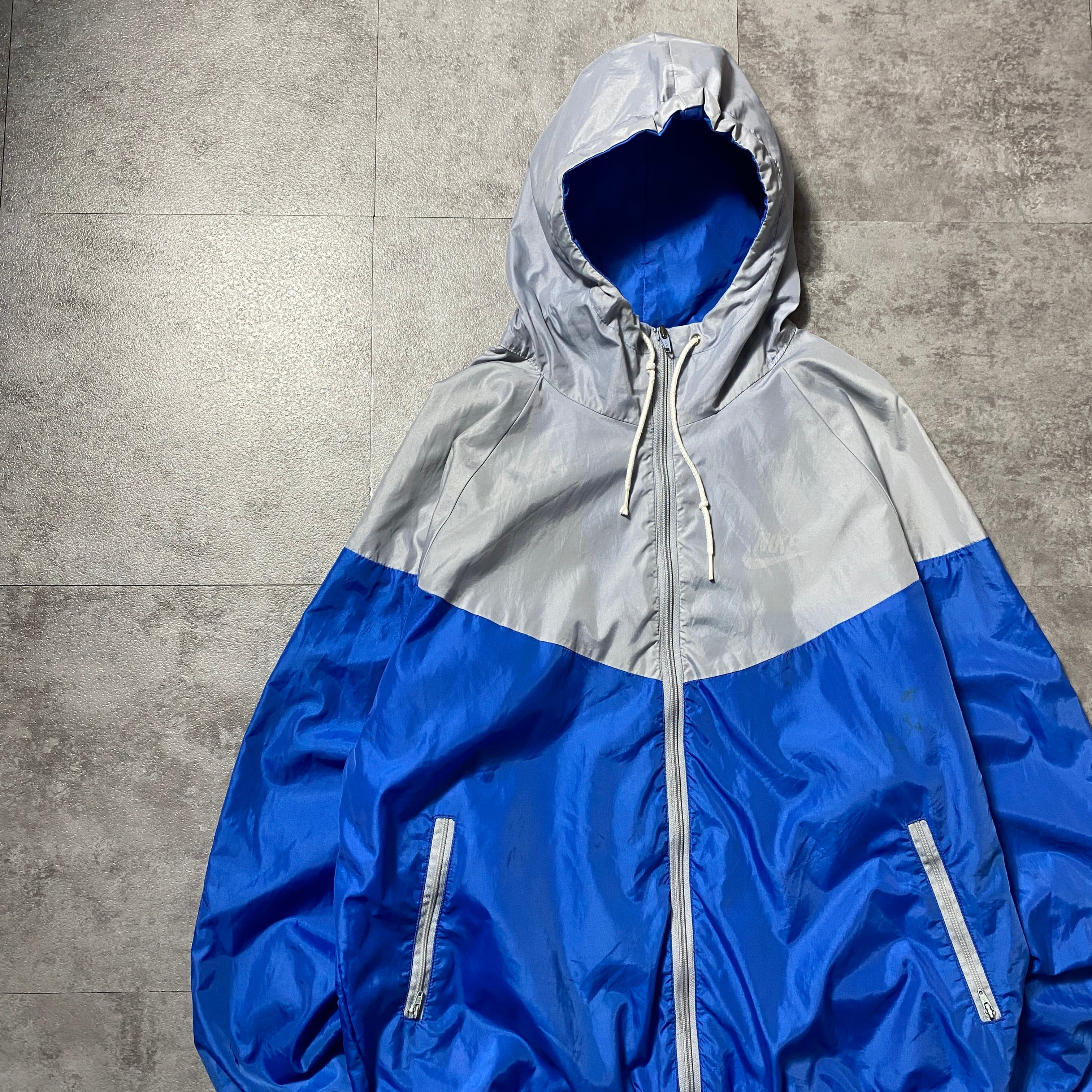 イギリス製】80's NIKE ナイキ 紺タグ スウォッシュ ワンポイント バイ