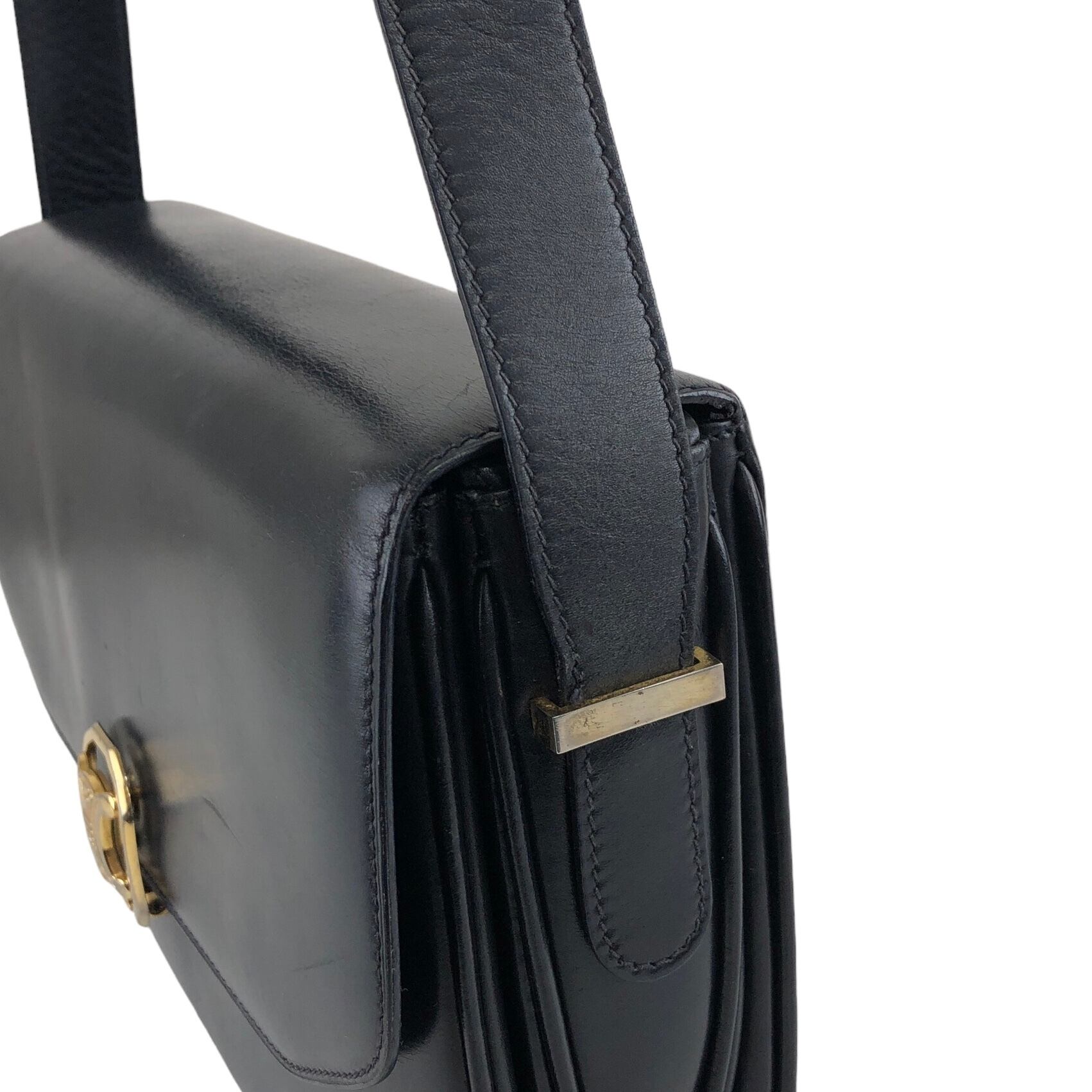 【CELINE 】セリーヌ ショルダーバッグ・クロスボディトリオンフネイビー・紺 CELINE セリーヌ ショルダーバッグ ダークネイビートリオンフ レザー