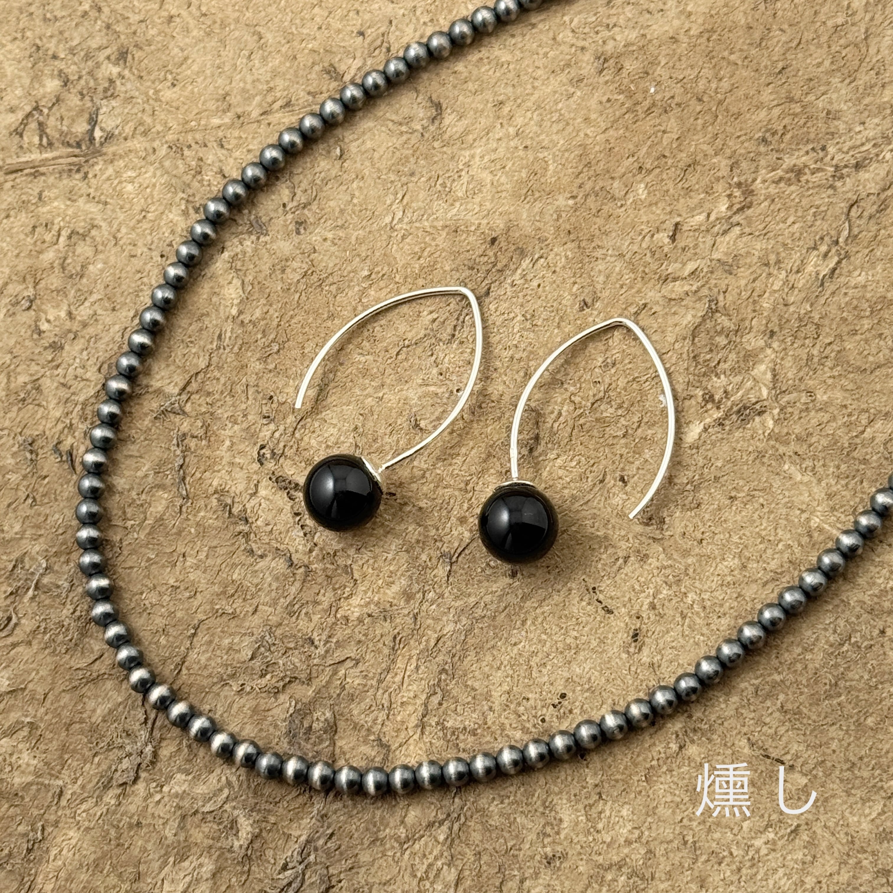Indian Jewelry》ナバホパール ネックレス 丸玉 3mm 50cm シャイニー