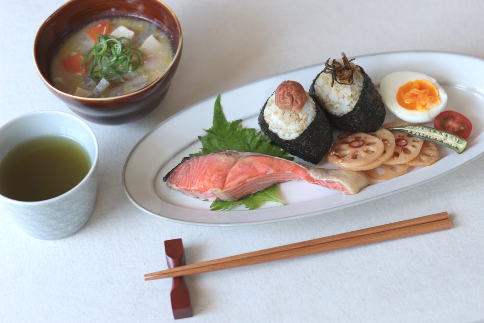 Rondo 31cmオーバル長皿【無地クリーム】