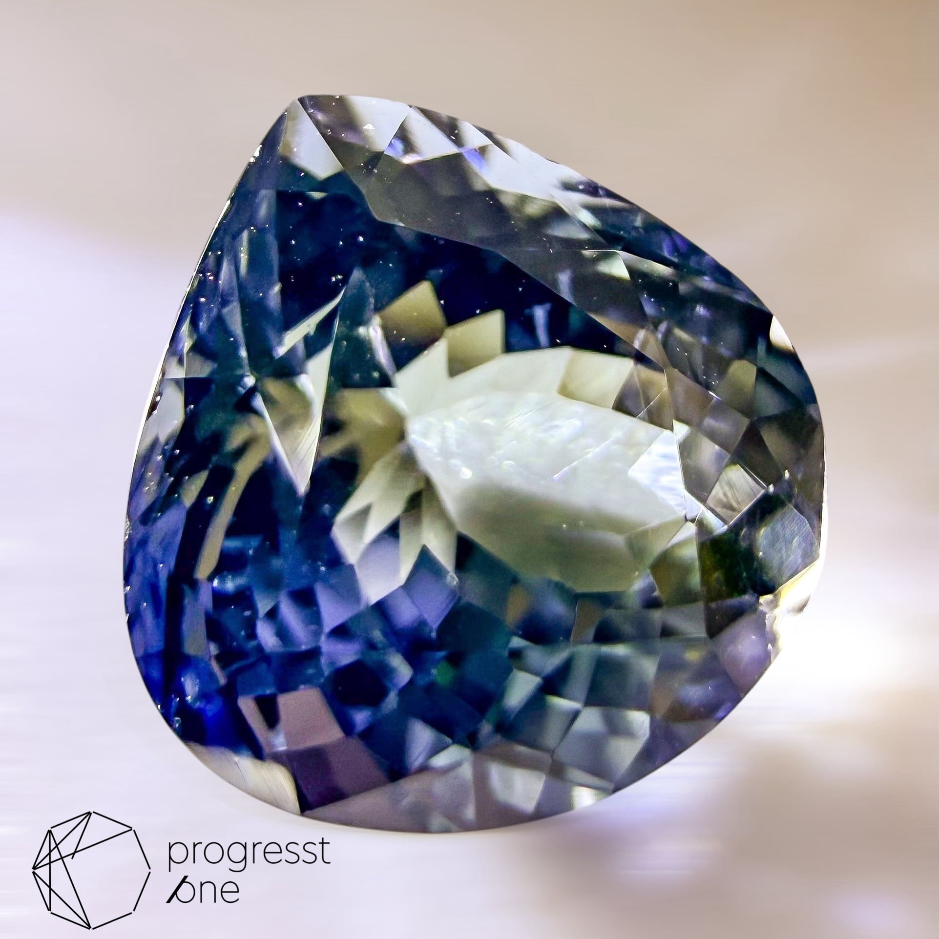 バイカラーゾイサイト2.26ct | progresstone