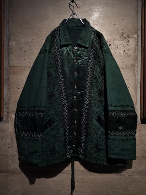 【Caka】Beautiful Botanical Embroidery × Satin Swiching Design Vintage Loose Jacket