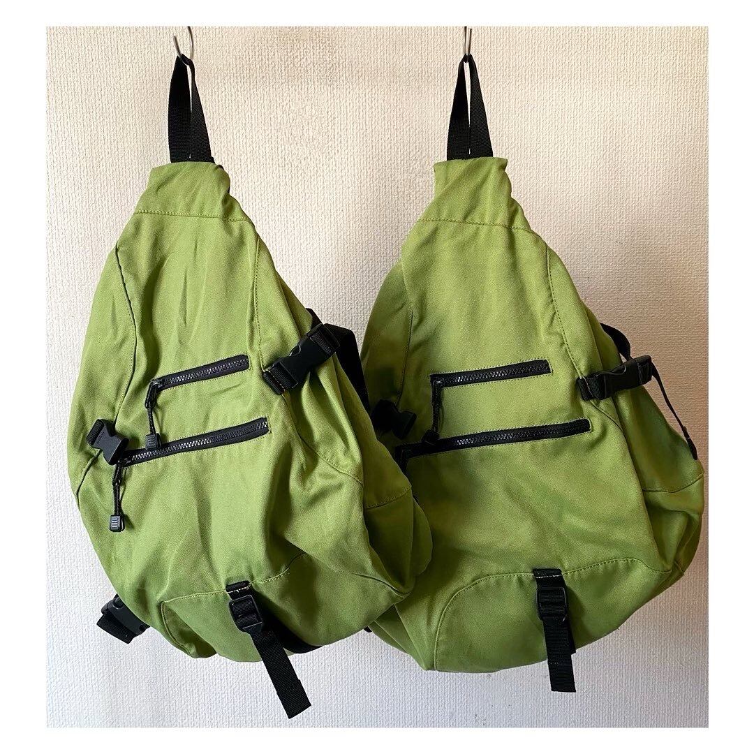 old gap light green deformed shoulder bag﻿ | protocol