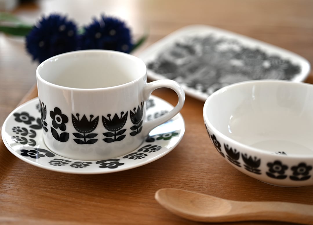 set割引2枚セット 北欧の森・Kokkola（ポーセリンアート 北欧