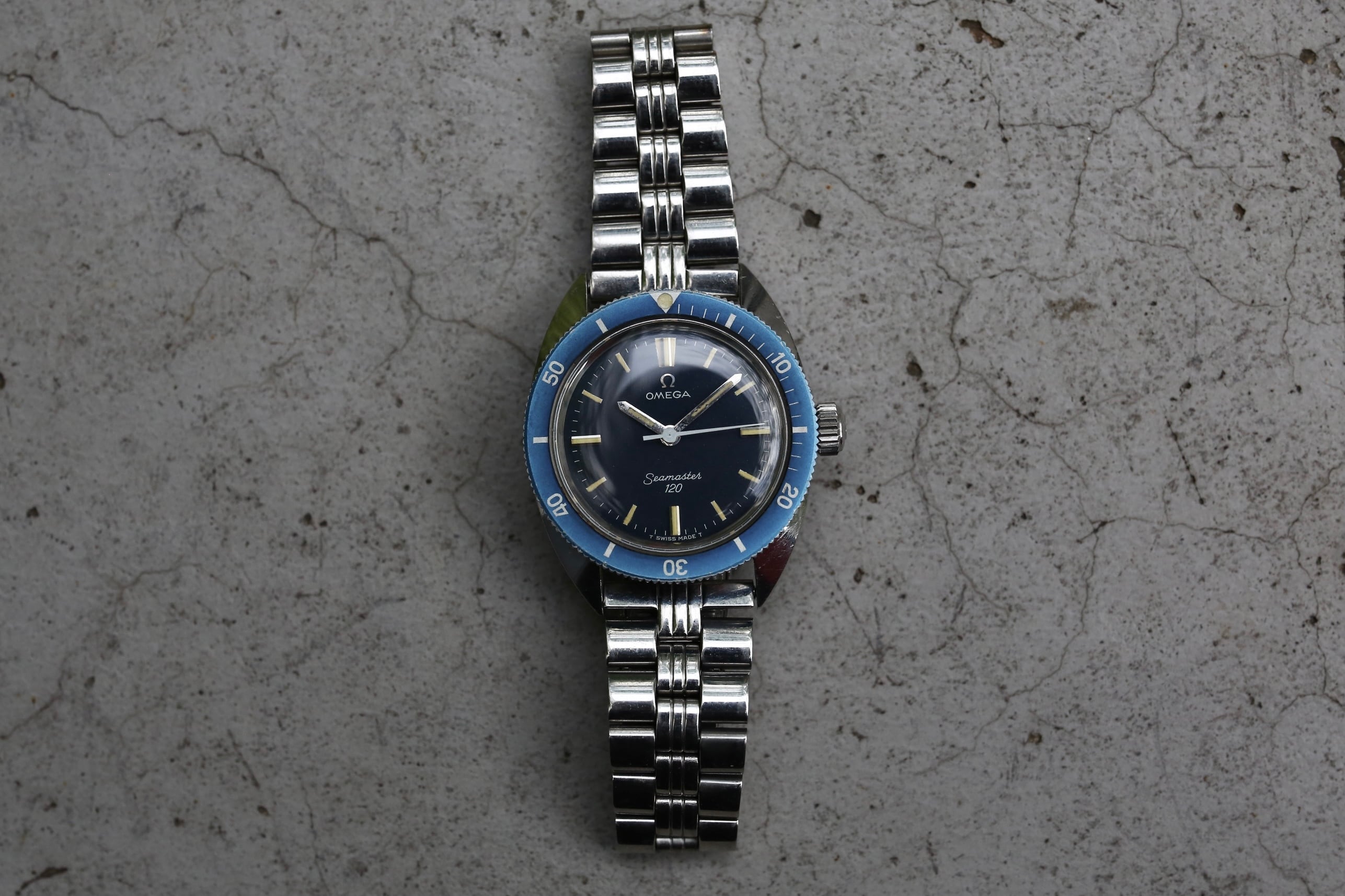 OMEGA】1970's シーマスター120 ボーイズサイズ ”BLUE” 純正3連 OMEGA】1970's シーマスター120 ボーイズサイズ ”BLUE” 純正3連