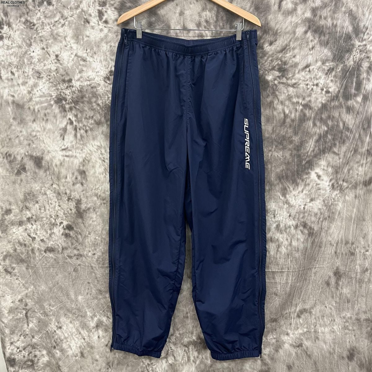 Supreme full zip baggy warm up pant