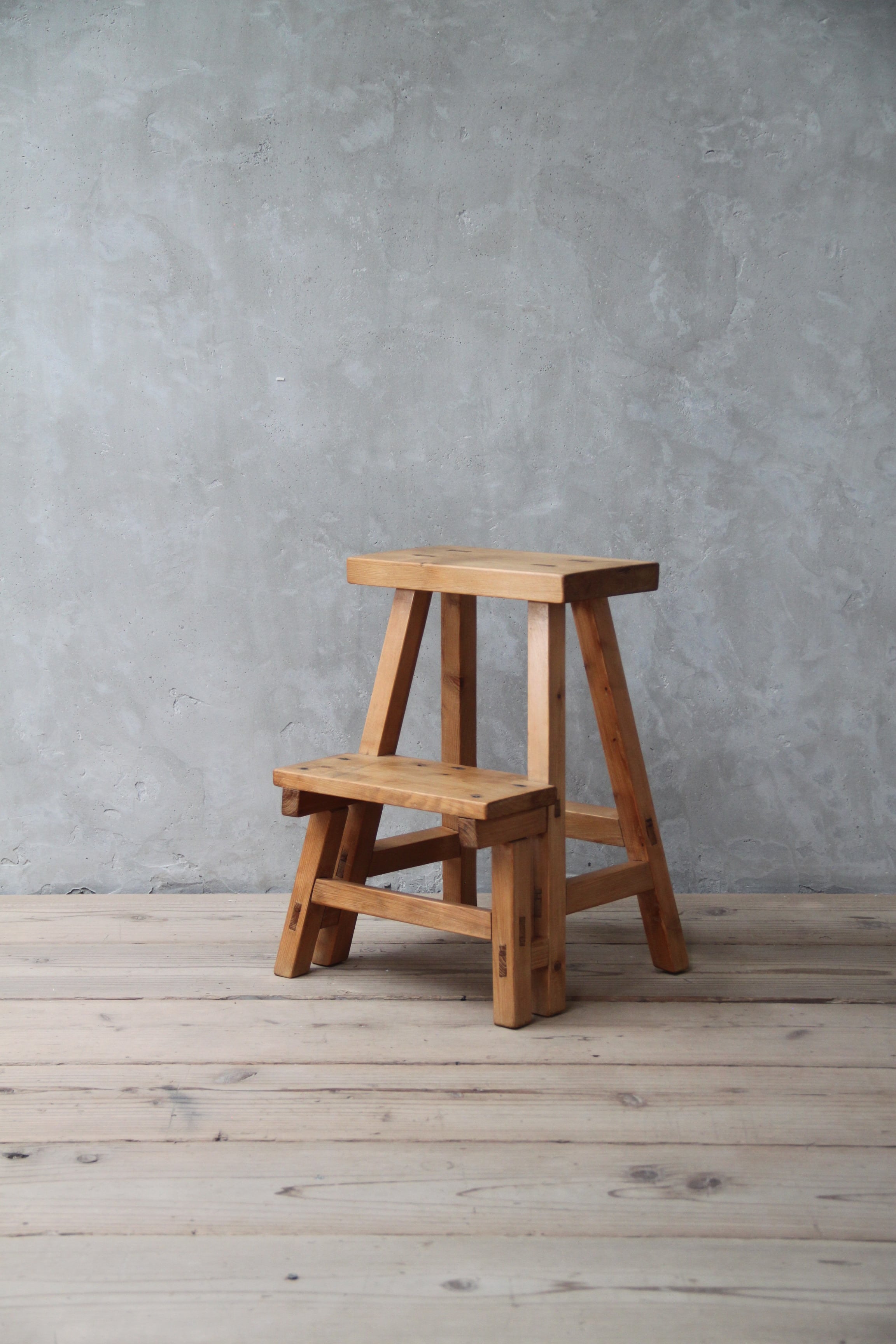 送料無料】木組みの踏み台 古家具/古道具/アンティーク/踏台