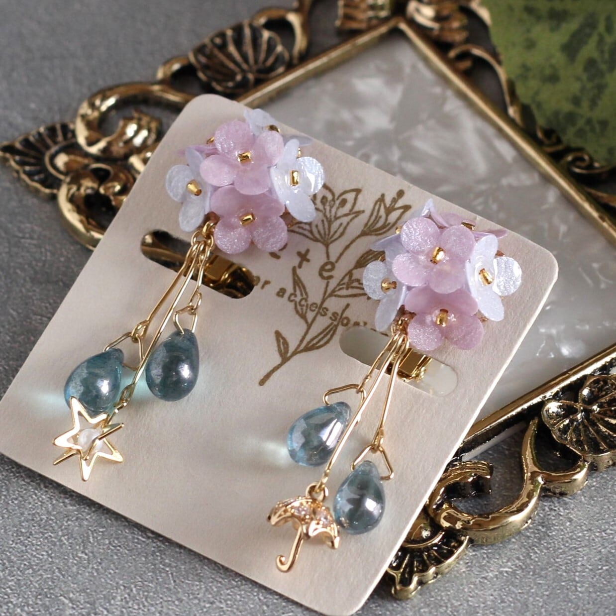 ピアス　蓄光　光る　蝶　ハート　5連　紫　ピンク　グラデーション　ビジュー　花見 ピアス 蓄光 光る 蝶 ハート 5連 紫 ピンク グラデーション ビジュー