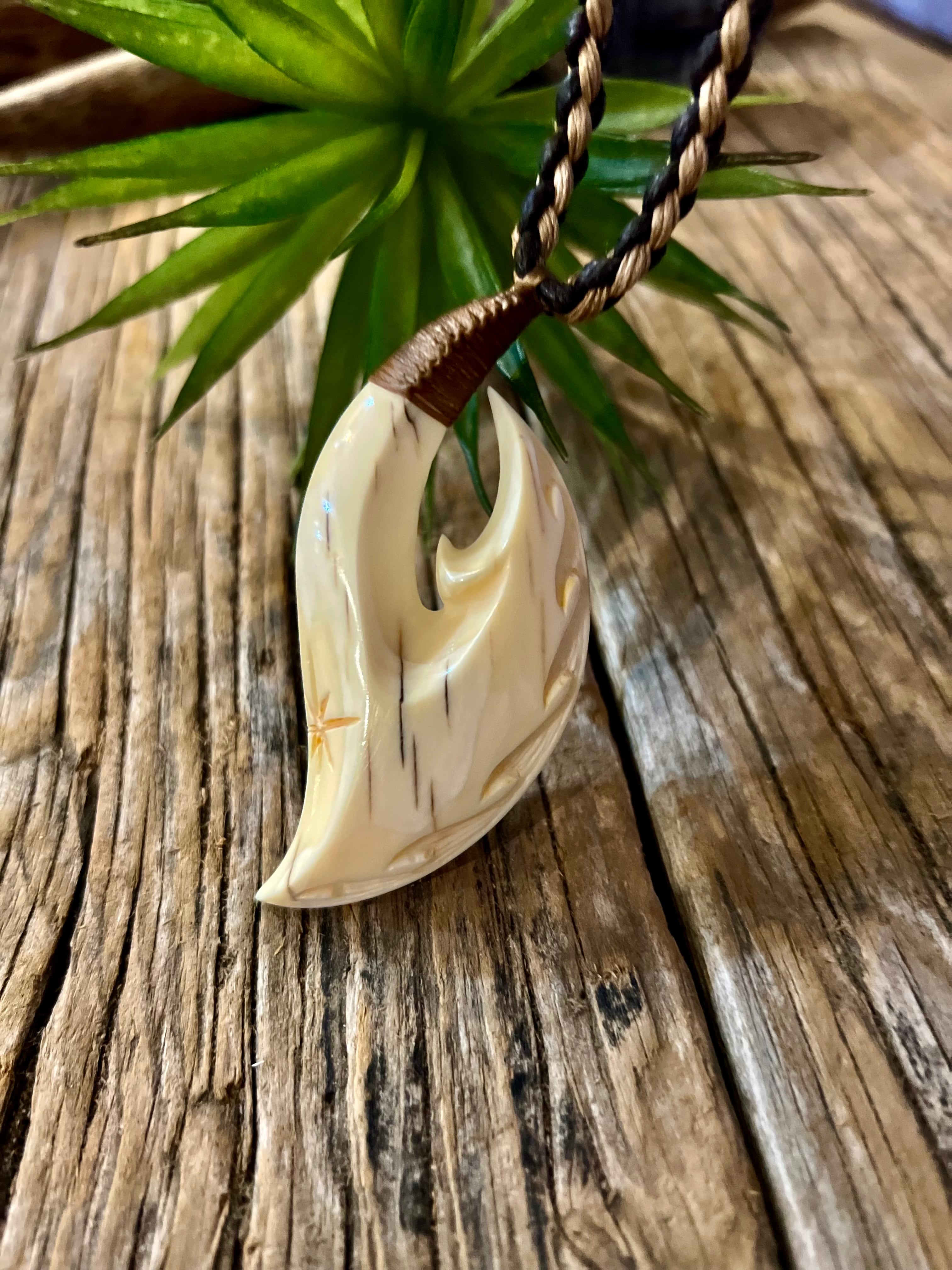 希少 セイウチ牙hook | Kz'bone