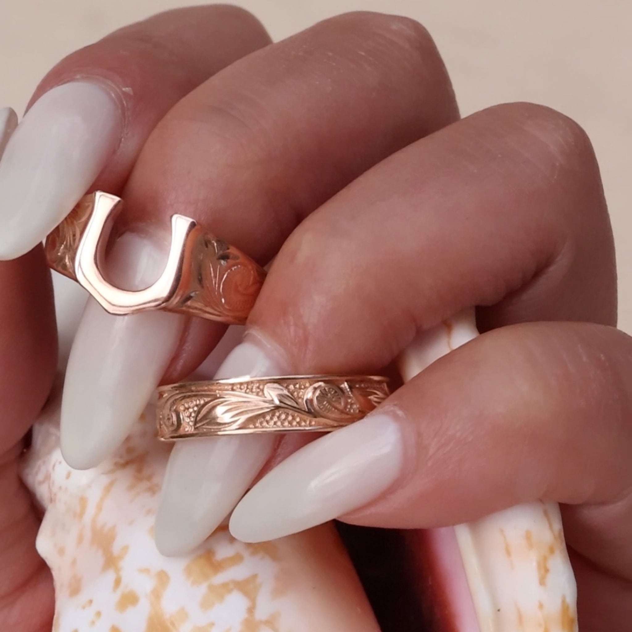 ホースシューリング《名入れ刻印無料》 | 次世代ジュエリー/ サビない