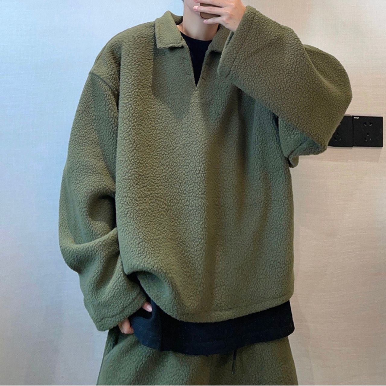 アーミーグリーンボアトップス（別売りでセットアップのパンツあり）　1045