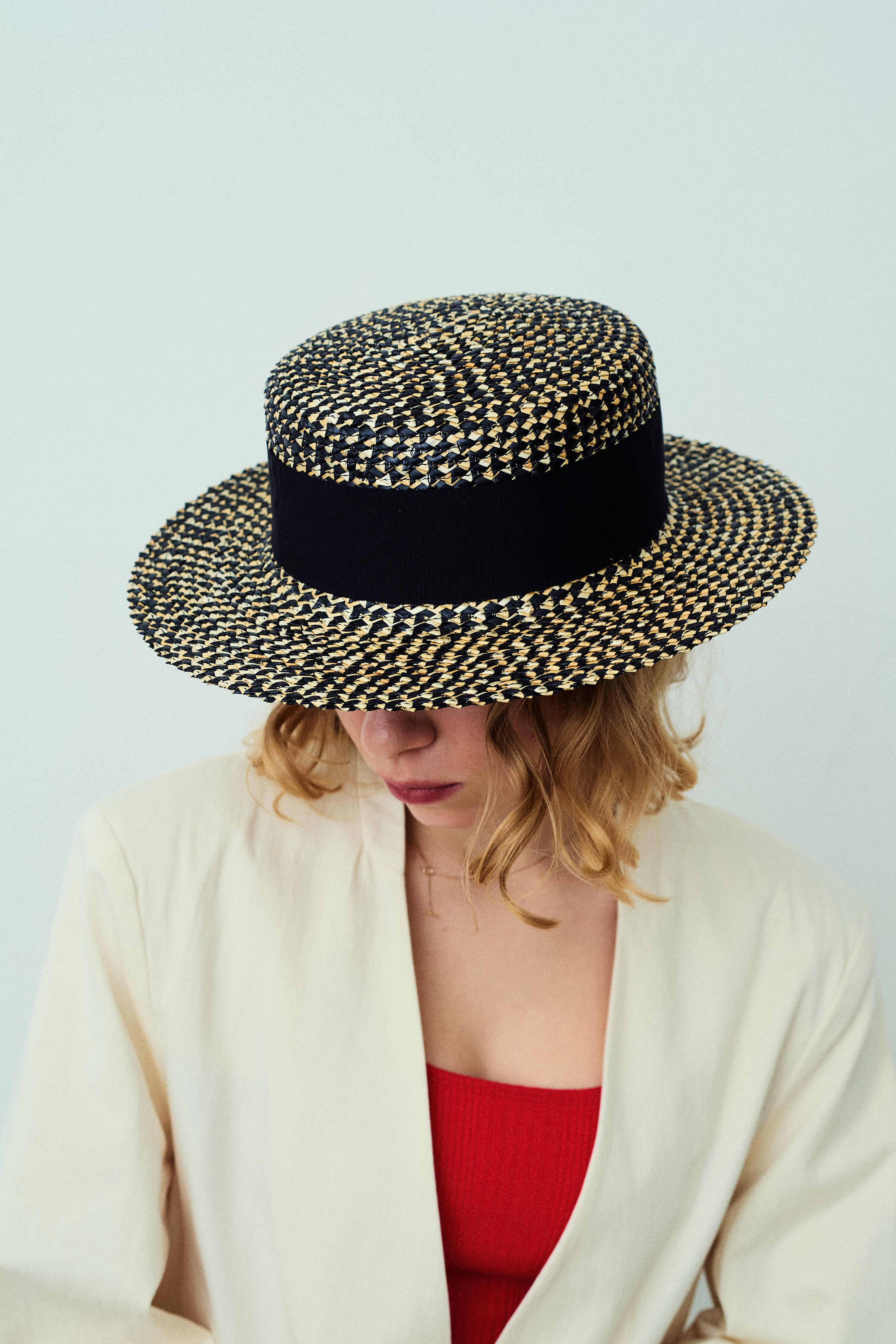 Mia Hat & Accessory