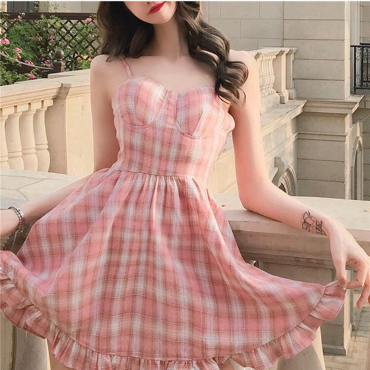 【新作】【送料無料】 新しい夏の甘いピンクのチェック柄サスペンダードレス女性のための夏の新鮮な学生スカート韓国スタイルの女の子 0273816225229