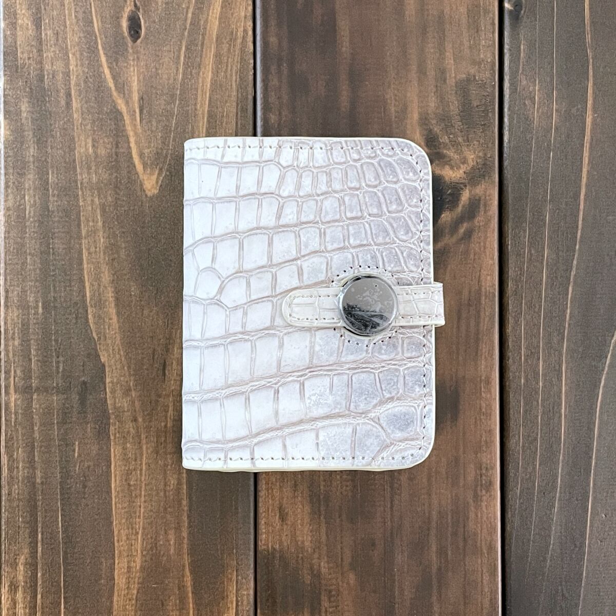 ヒマラヤ クロコダイル カードケース 名刺入れ | CUERO DELICADO