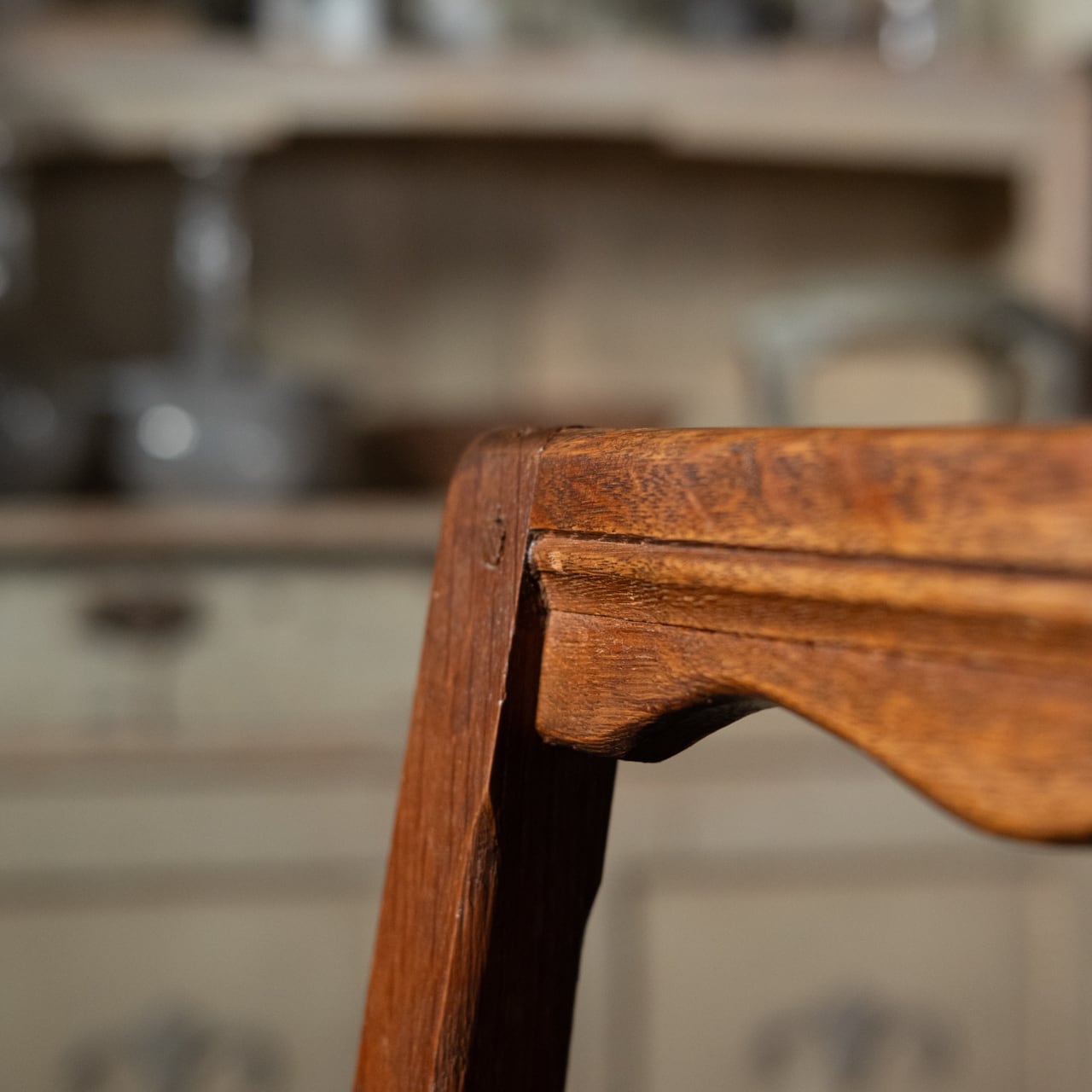 Lorraine Chair / ロレーヌチェア 〈チェア・椅子・デスクチェア