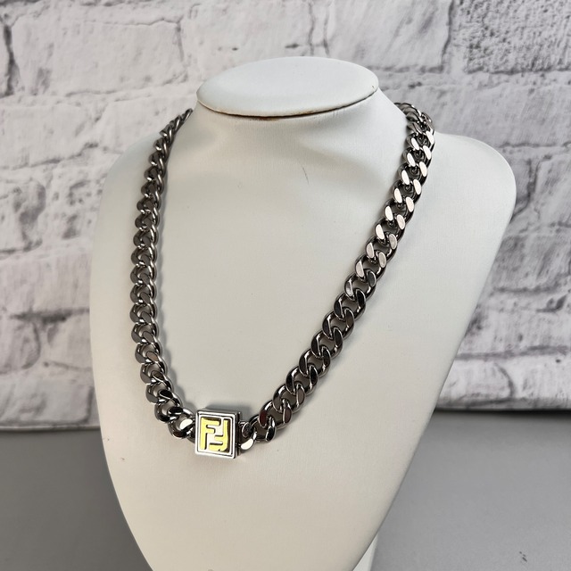 FENDI フェンディ FFロゴ　喜平チェーン ネックレス シルバー A-13107