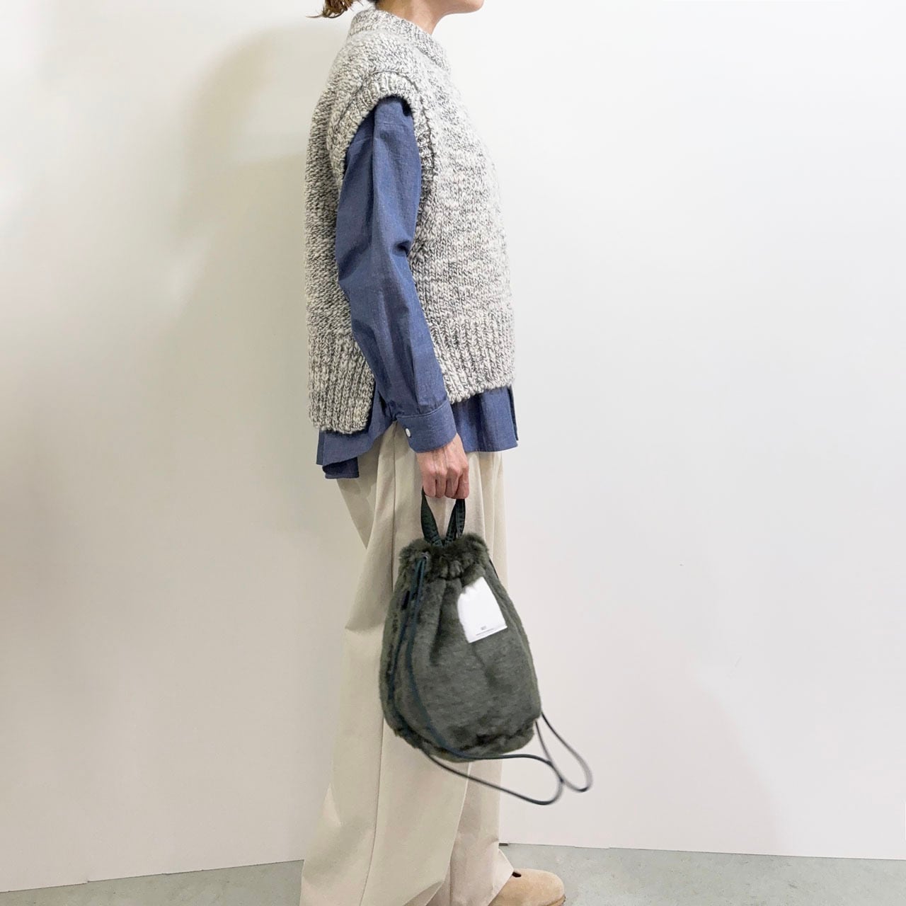 COMM.ARCH. コム・アーチ HAND FRAMED CHUNKY MOCK VEST 手横編み機