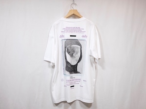 UNTRACE” dilly dally TEE SHIRT WHITE”