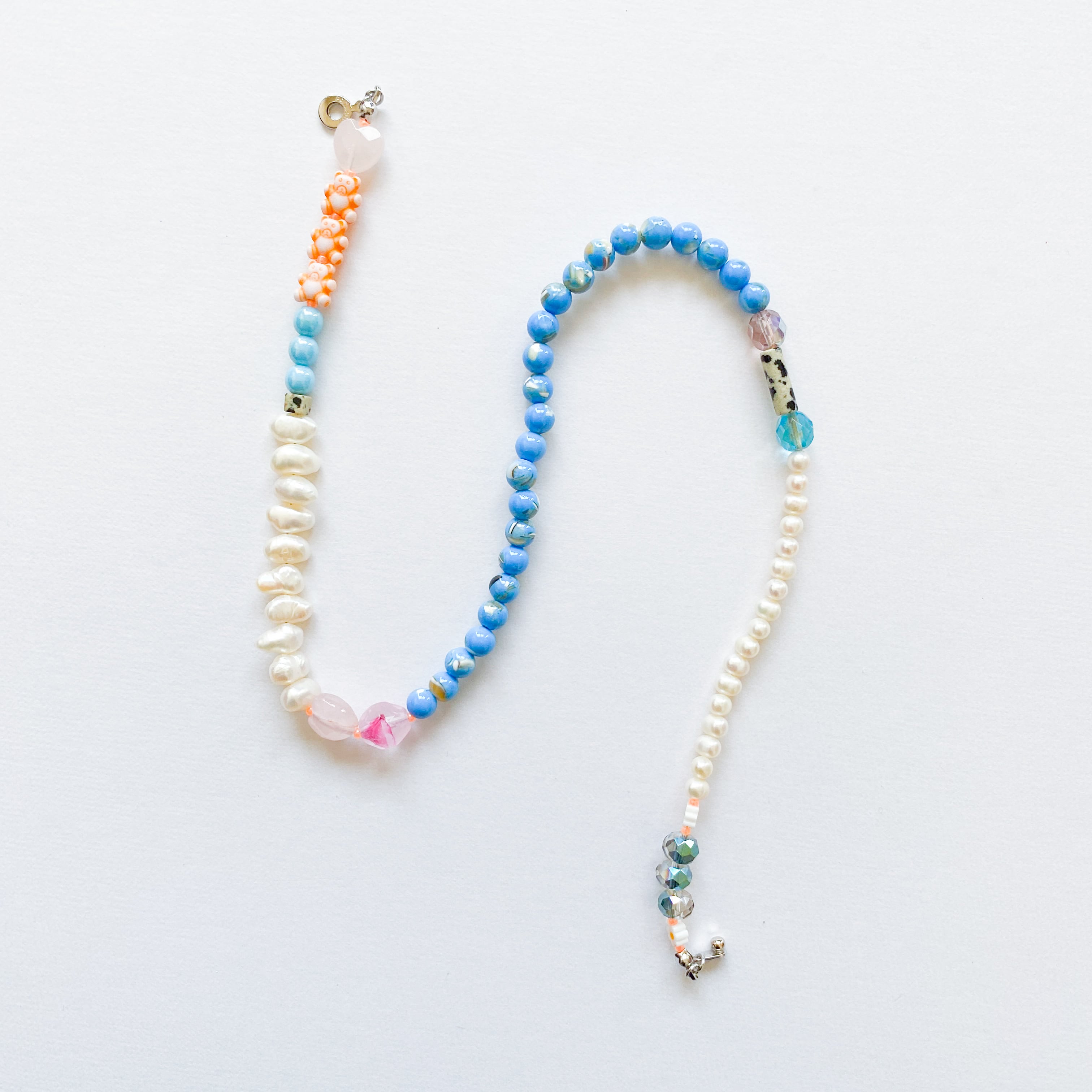 淡水パールとビーズのネックレス