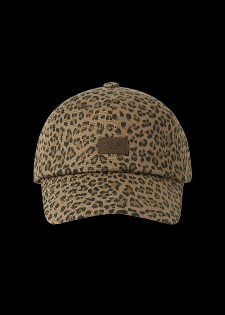 ☆Stray Kids ヒョンジン 着用！！【GUESS】Women's leopard ball
