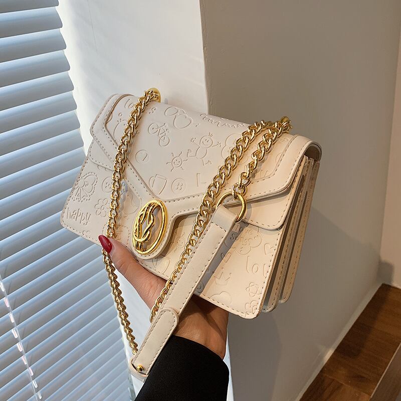 サマーレッドチェーン スタイル 夏物 スクウェア メッセンジャーバッグ Tiancai_Wing_Bag86232504634