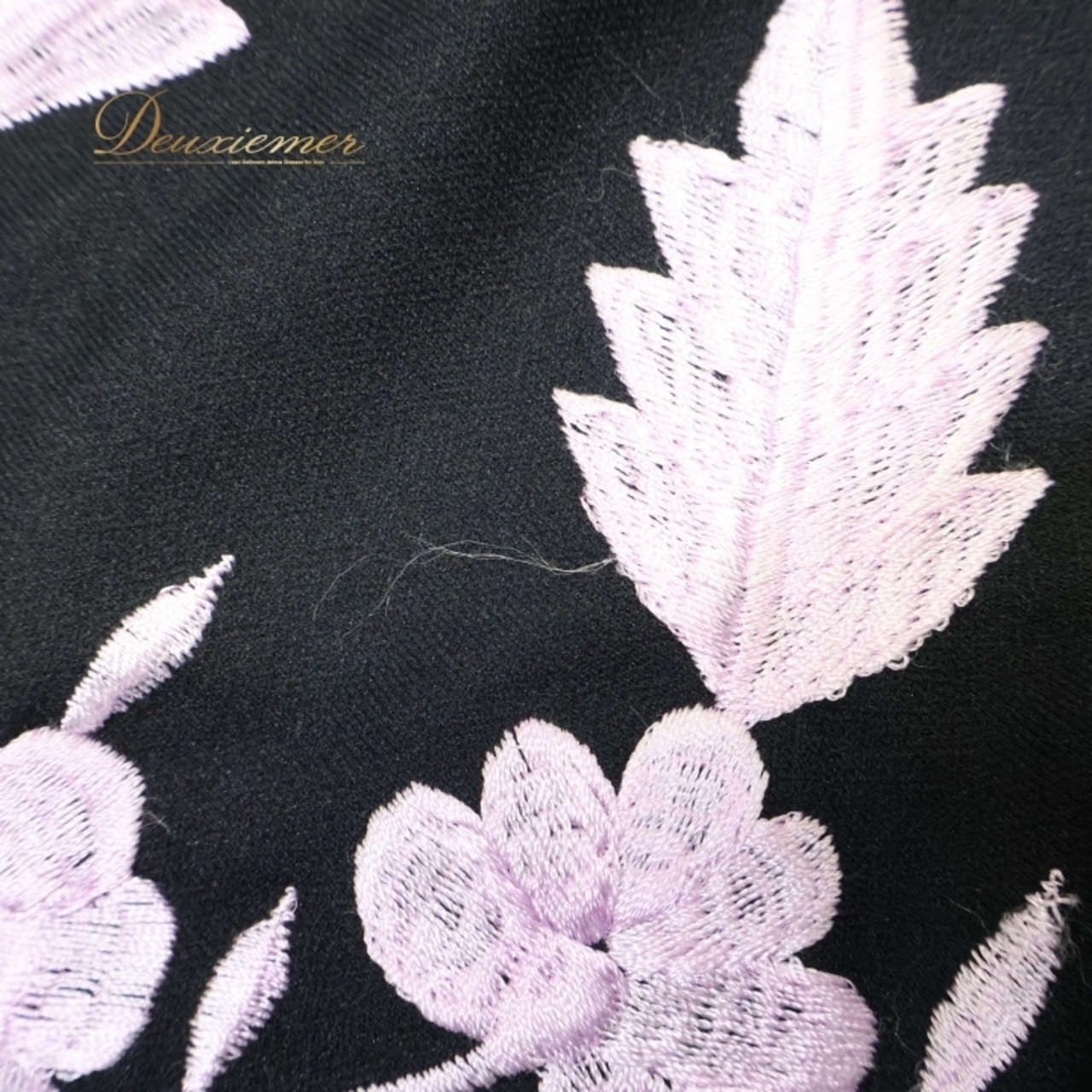 フラメンコ 衣装 シージョ ピキージョ トライアングル 三角形 黒 刺繍 花柄 フレコ フリンジ ブラック系 ピンク系 パープル系 ダンス パーティ 発表会 トライアングルシージョ レース フリンジ付き おしゃれ 踊り フェスティバル 演出用 小道具 コスチューム エレガント