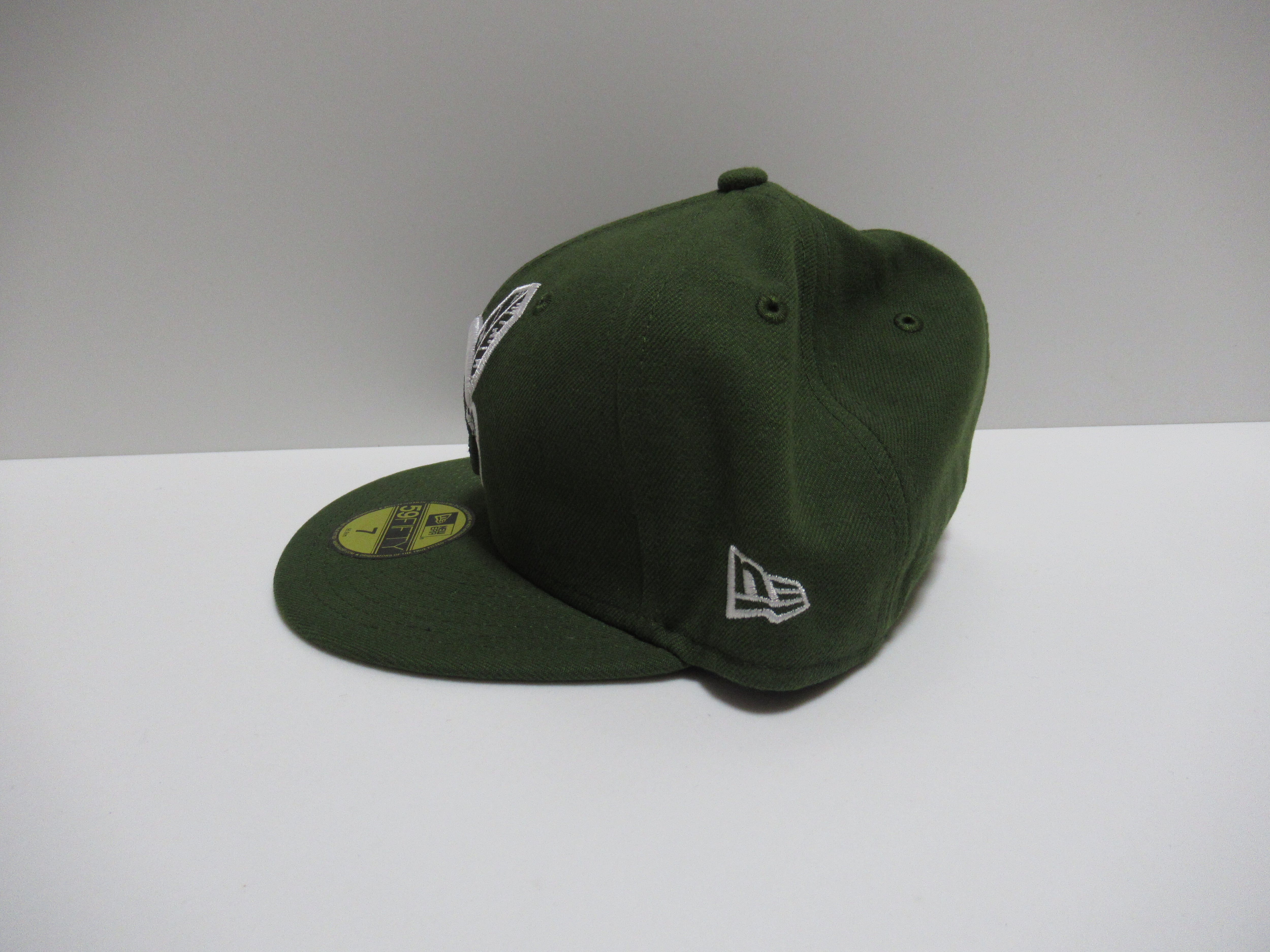 NEW ERA 59fifty Cleveland Indians インディアンス CAP Olive Green