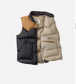 Nudie jeans ヌーディージーンズ 2023秋冬 Kirk Puffer Vest Navy ダウンベスト