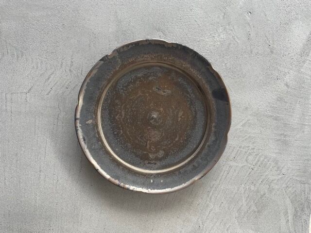 藤村佳澄 花型七寸切込皿 ブロンズ