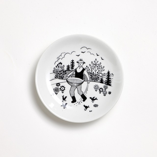 ARABIA アラビア 四季の暮らしの小さな飾り絵皿（種まき） 北欧ヴィンテージ　☆わけあり☆