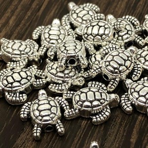 【2個】ホヌメタルビーズ/亀/カメ/スペーサー