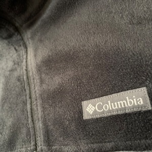 【Columbia】フリースジャケット ツートン 切替 ワンポイントロゴ  ブランドパッチ ジップアップ フルジップ 2XL ビッグシルエット コロンビア ライトアウター US古着