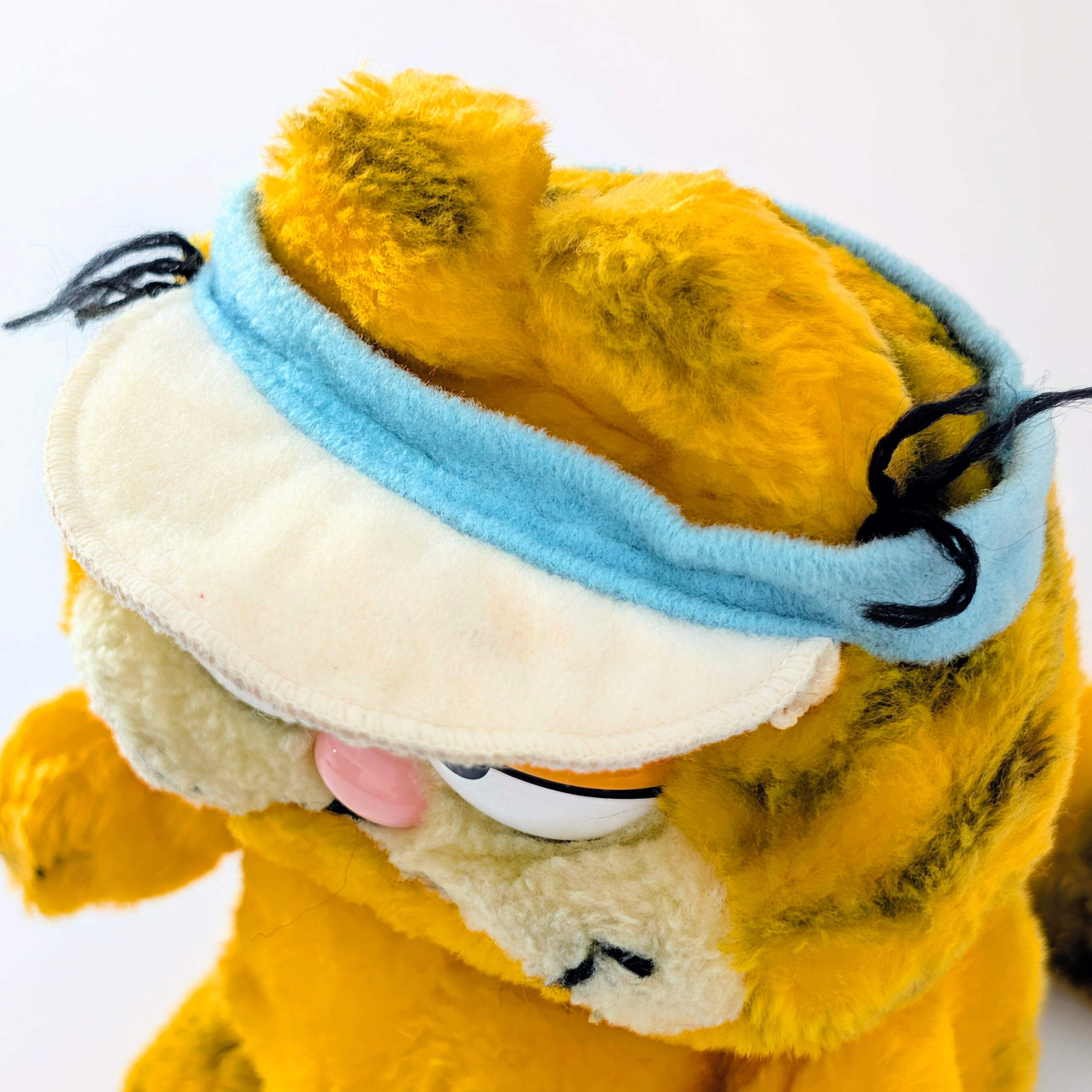 ☆ VINTAGE 1980年代初期 ☆【 Garfield ( ガーフィールド ) 】『 ガーフィールド サンバイザー 超絶愛くるしいフェイス(笑)』ぬいぐるみ / プラッシュ / plush / 1980年代年製 〚アメリカン雑貨 アメトイ〛