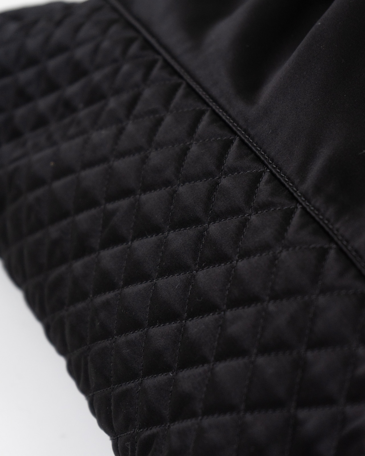 〈CHANEL〉Matelasse Bag