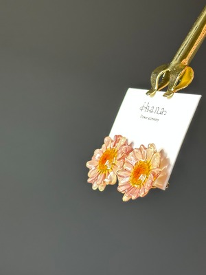① pierce / earring【1点限定】