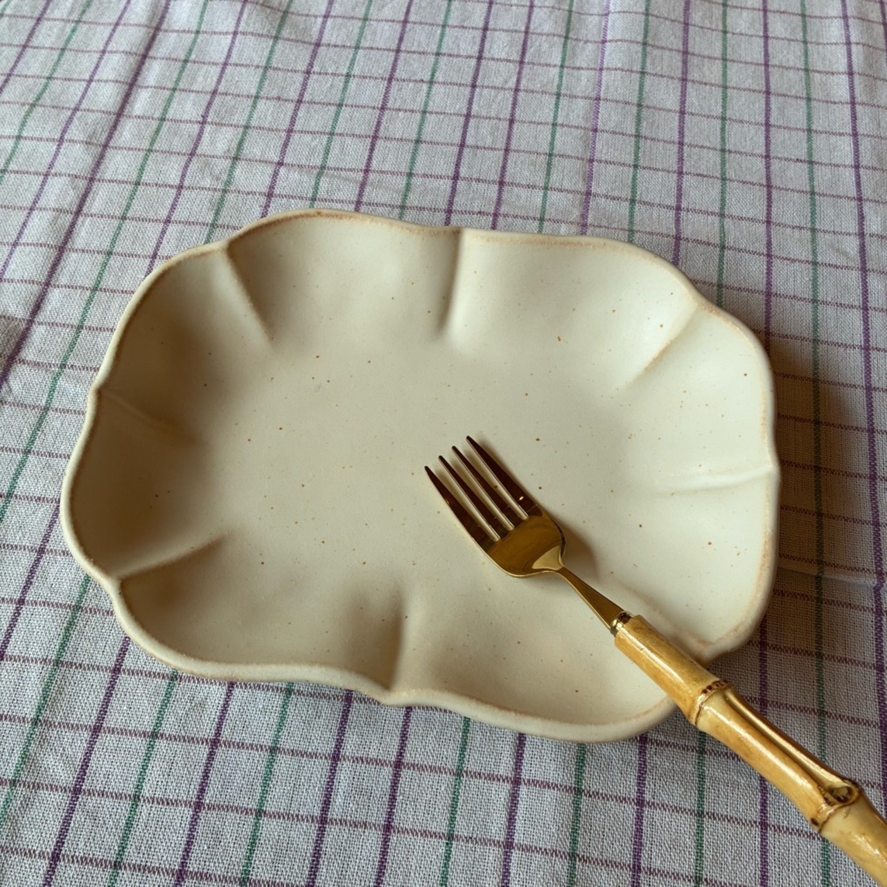 MASHIKO Lotus plate Kinari　益子焼　ロータス皿　キナリ　長角皿　プレート　メインディッシュ　洋食　電子レンジOK　食洗機OK