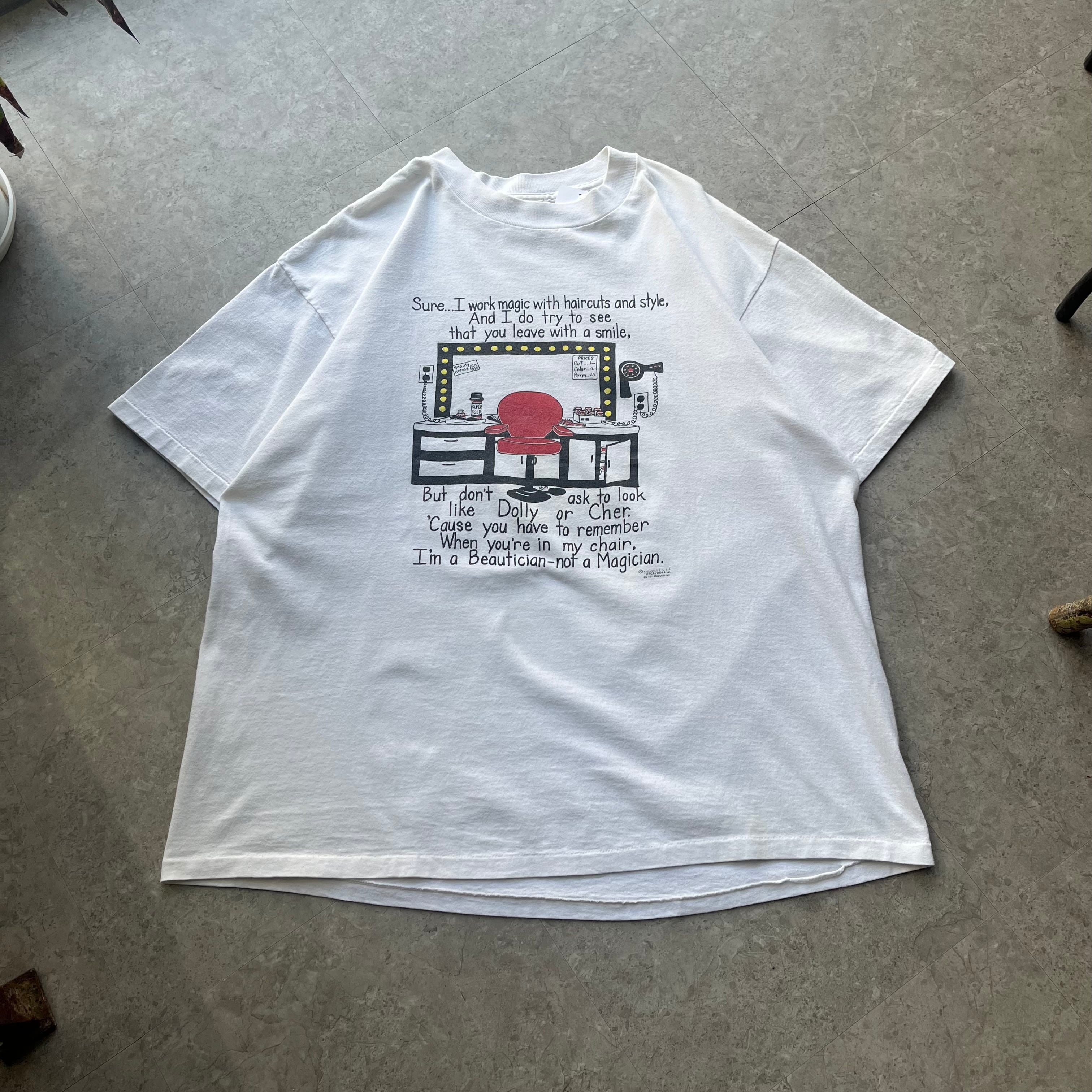 80s 101 Beautician "I'm a Beautician Not Magician" message T-shirt【仙台店】