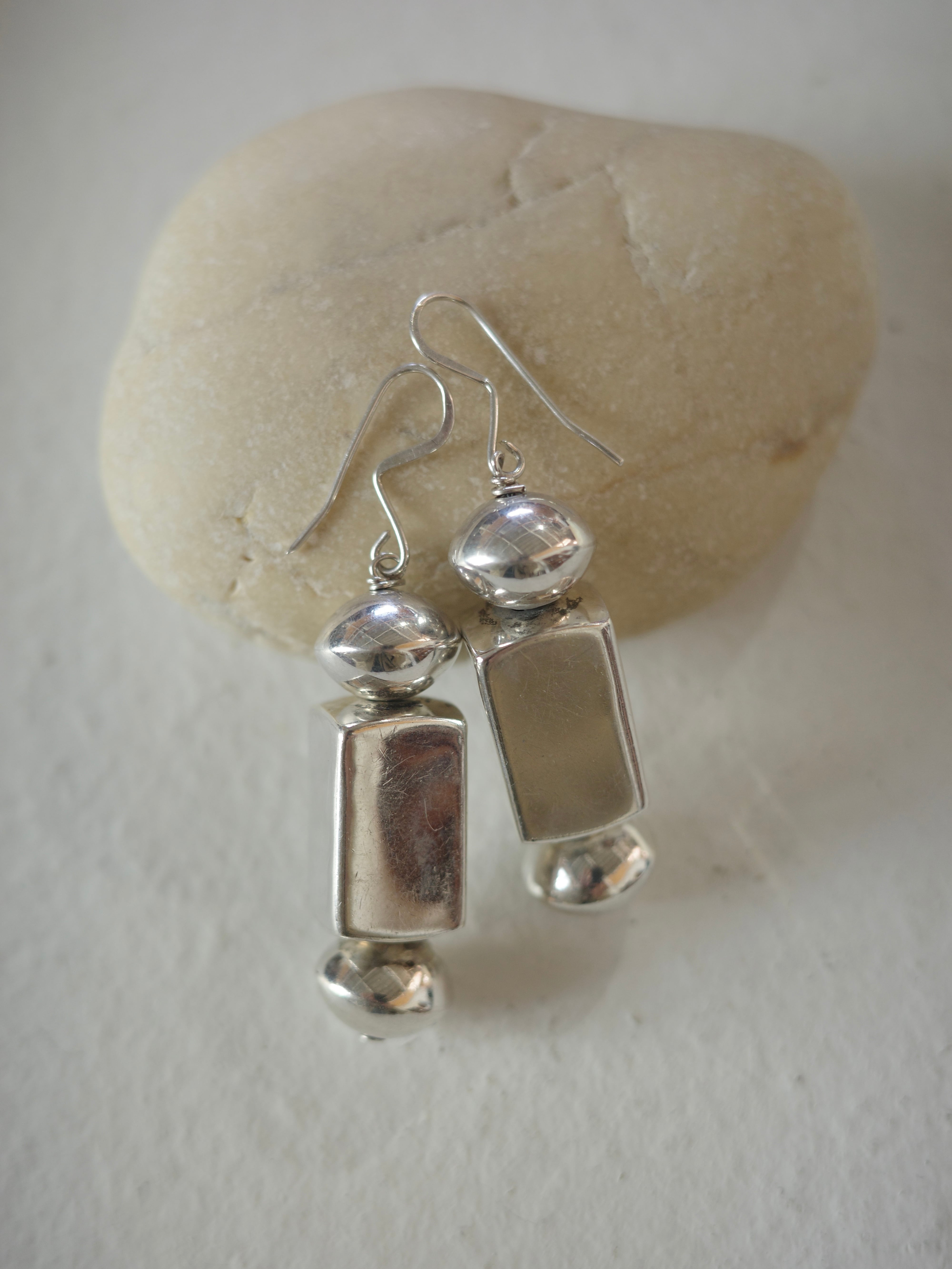 <vintage silver925>volume beads pierce