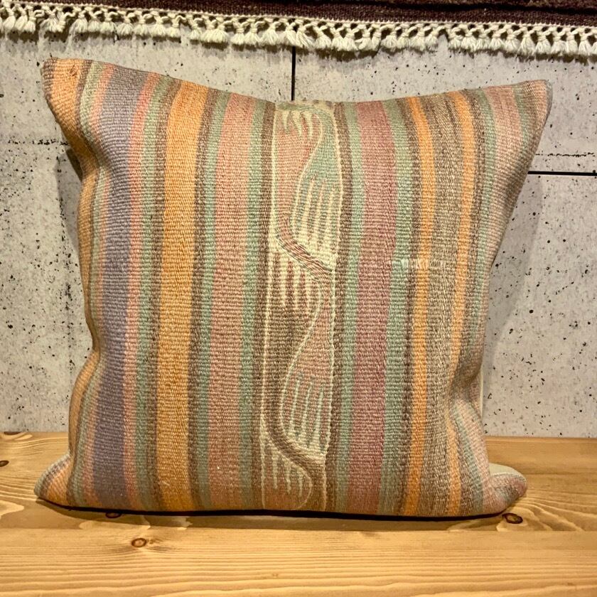 トルコオールドキリムクッションカバー【KC-1407-11259-E】 | artline
